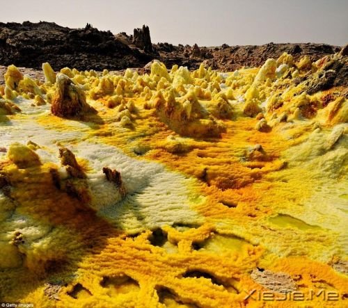 英媒盘点世界十大自然人文奇迹 中国三地入选